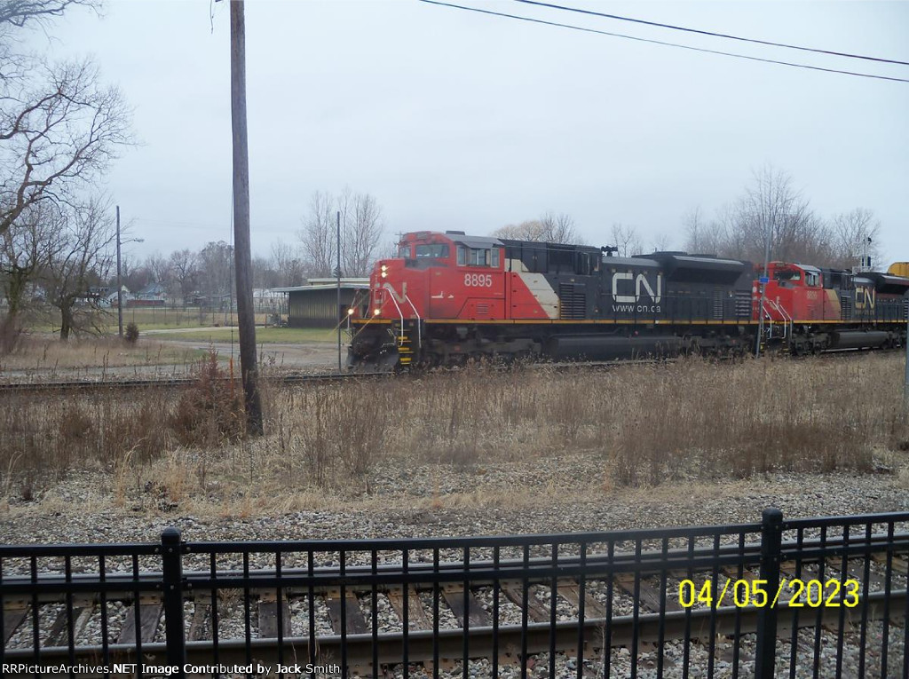 CN 8895